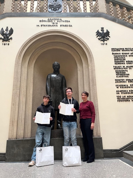 Sukces uczniów liceum w XXXVII Ogólnopolskim Konkursie Wiedzy Geologicznej AHG